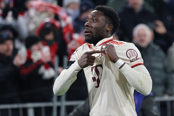 อัลฟองโซ่ เดวี่ส์