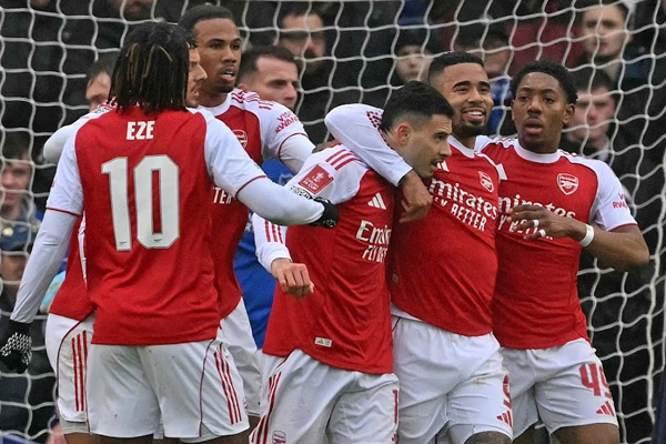 อาร์เซน่อล