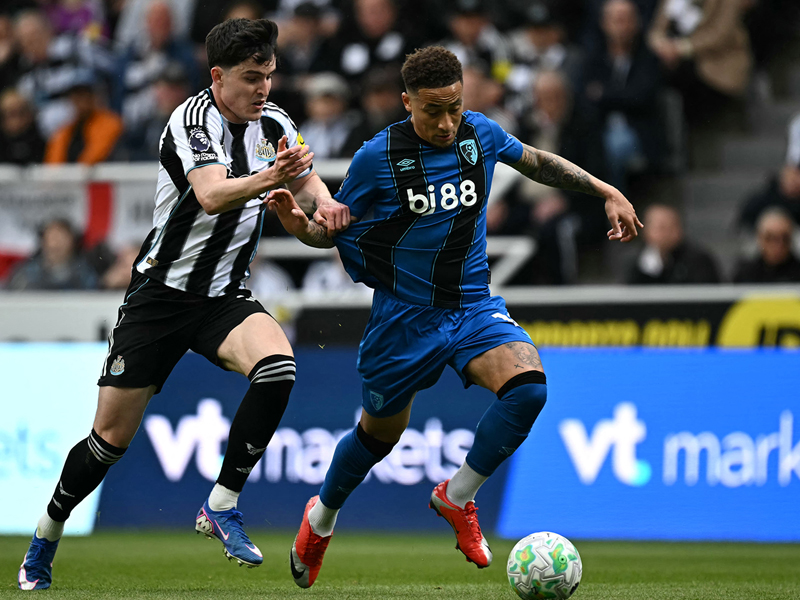 พรีเมียร์ลีก อังกฤษ : นิวคาสเซิล 1-2 บอร์นมัธ