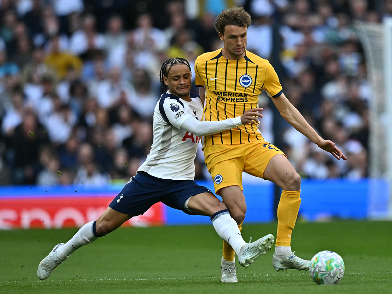 พรีเมียร์ลีก อังกฤษ : สเปอร์ส 2-2 ไบรท์ตัน