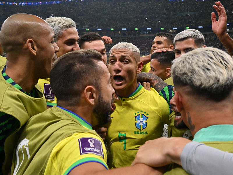 ฟุตบอลโลก 2022 : บราซิล 2-0 เซอร์เบีย