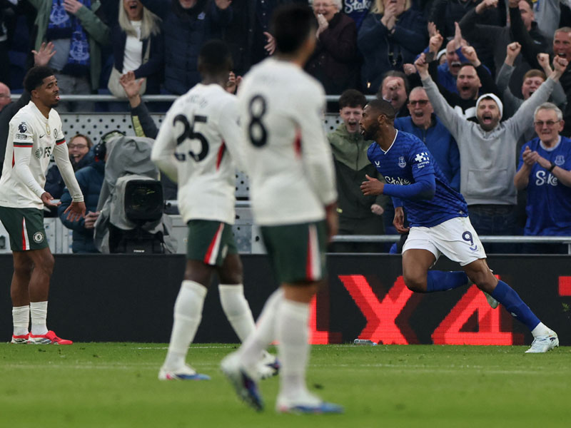 พรีเมียร์ลีก อังกฤษ : เอฟเวอร์ตัน 3-0 เชลซี