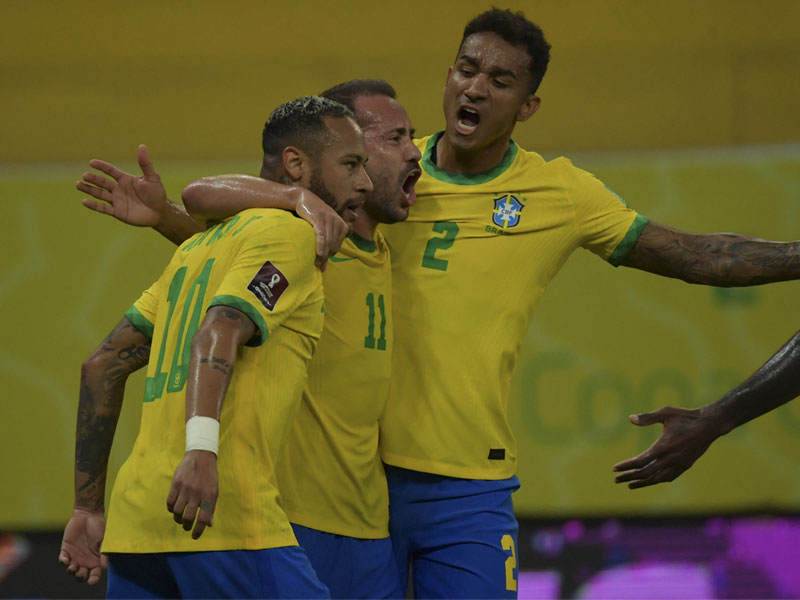 ฟุตบอลโลก 2022 รอบคัดเลือก : บราซิล 2-0 เปรู