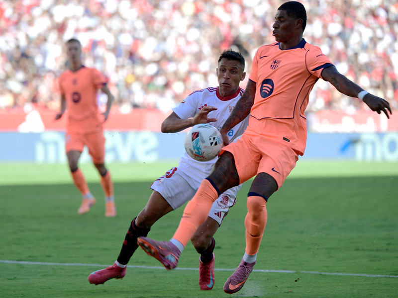 ลา ลีกา สเปน : เซบีย่า 4-1 บาร์เซโลน่า