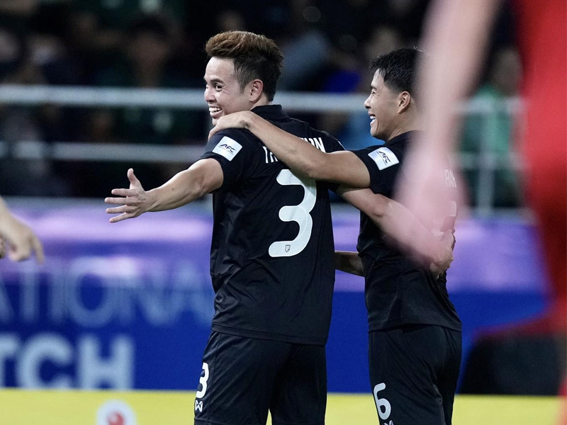 ฟุตบอลอุ่นเครื่อง :  ทีมชาติไทย 3-2 สิงคโปร์