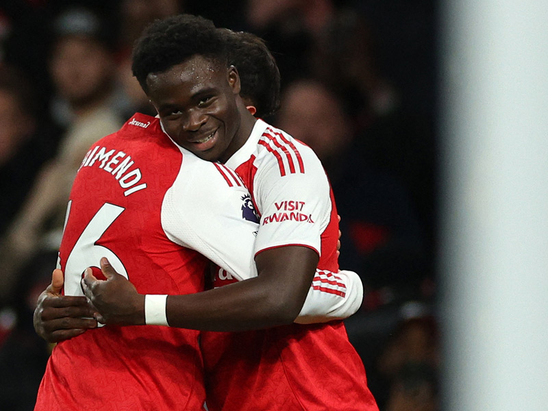 พรีเมียร์ลีก อังกฤษ : อาร์เซน่อล 2-0 เบรนท์ฟอร์ด