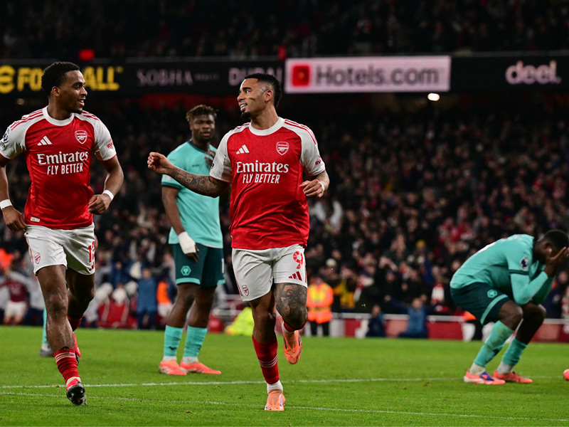 พรีเมียร์ลีก อังกฤษ : อาร์เซน่อล 2-1 วูล์ฟส