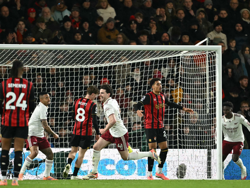 พรีเมียร์ลีก อังกฤษ : บอร์นมัธ 2-3 อาร์เซน่อล