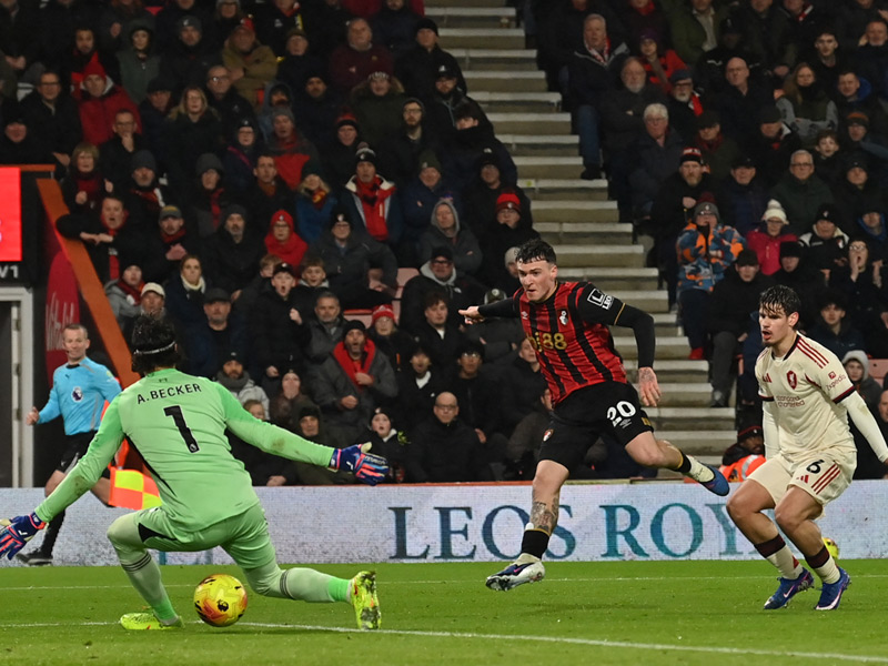 พรีเมียร์ลีก อังกฤษ : บอร์นมัธ 3-2 ลิเวอร์พูล