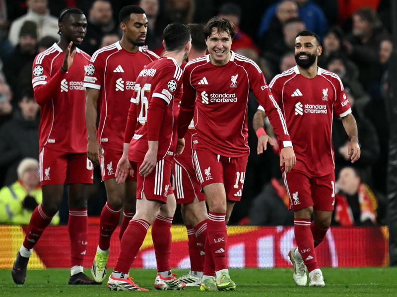 ยูฟ่า แชมเปี้ยนส์ ลีก : ลิเวอร์พูล 6-0 คาราบัค