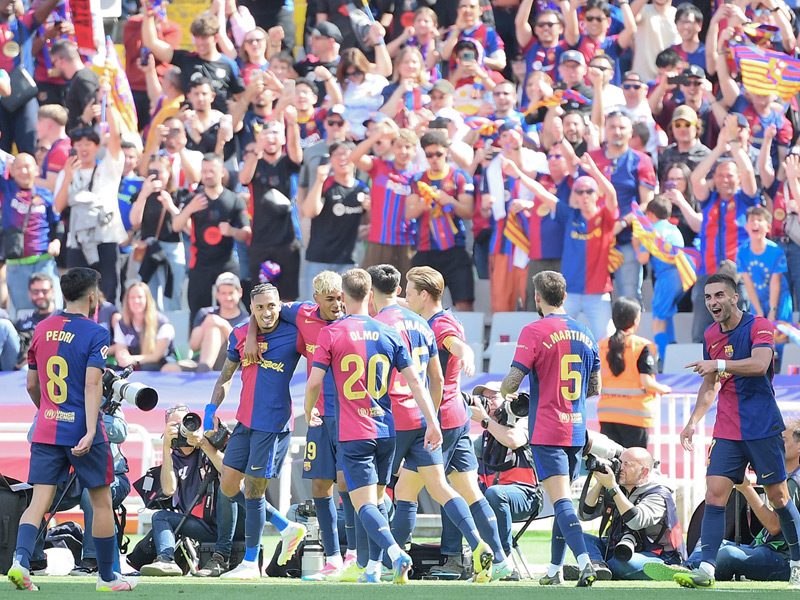 ลา ลีกา : บาร์เซโลน่า 4-3 เรอัล มาดริด
