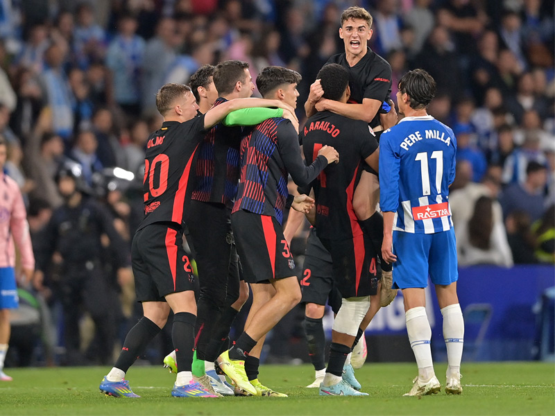 ลา ลีกา สเปน : เอสปันญ่อล 0-2 บาร์เซโลน่า