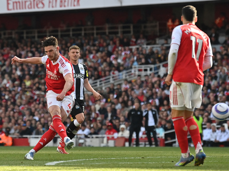 พรีเมียร์ลีก อังกฤษ : อาร์เซน่อล 1-0 นิวคาสเซิ่ล