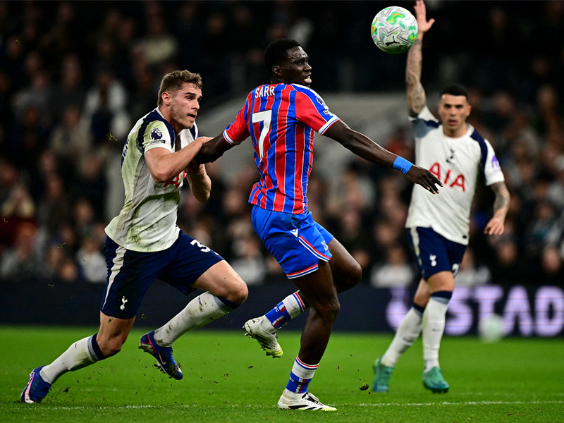 พรีเมียร์ลีก อังกฤษ : สเปอร์ส 1-3 พาเลซ