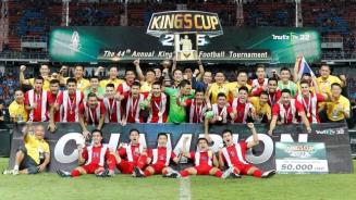 ทีมชาติไทย - โค้ชซิโก้ขอถวายแชมป์แด่พระเจ้าอยู่หัว ลั่นไทยขอสู้ตายในบอลโลกรอบคัดเลือก