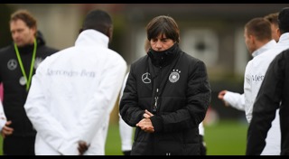 บาสเตียน ชไวน์สไตเกอร์